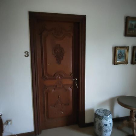 Tirto 27 Homestay Jogjacarta Exterior foto