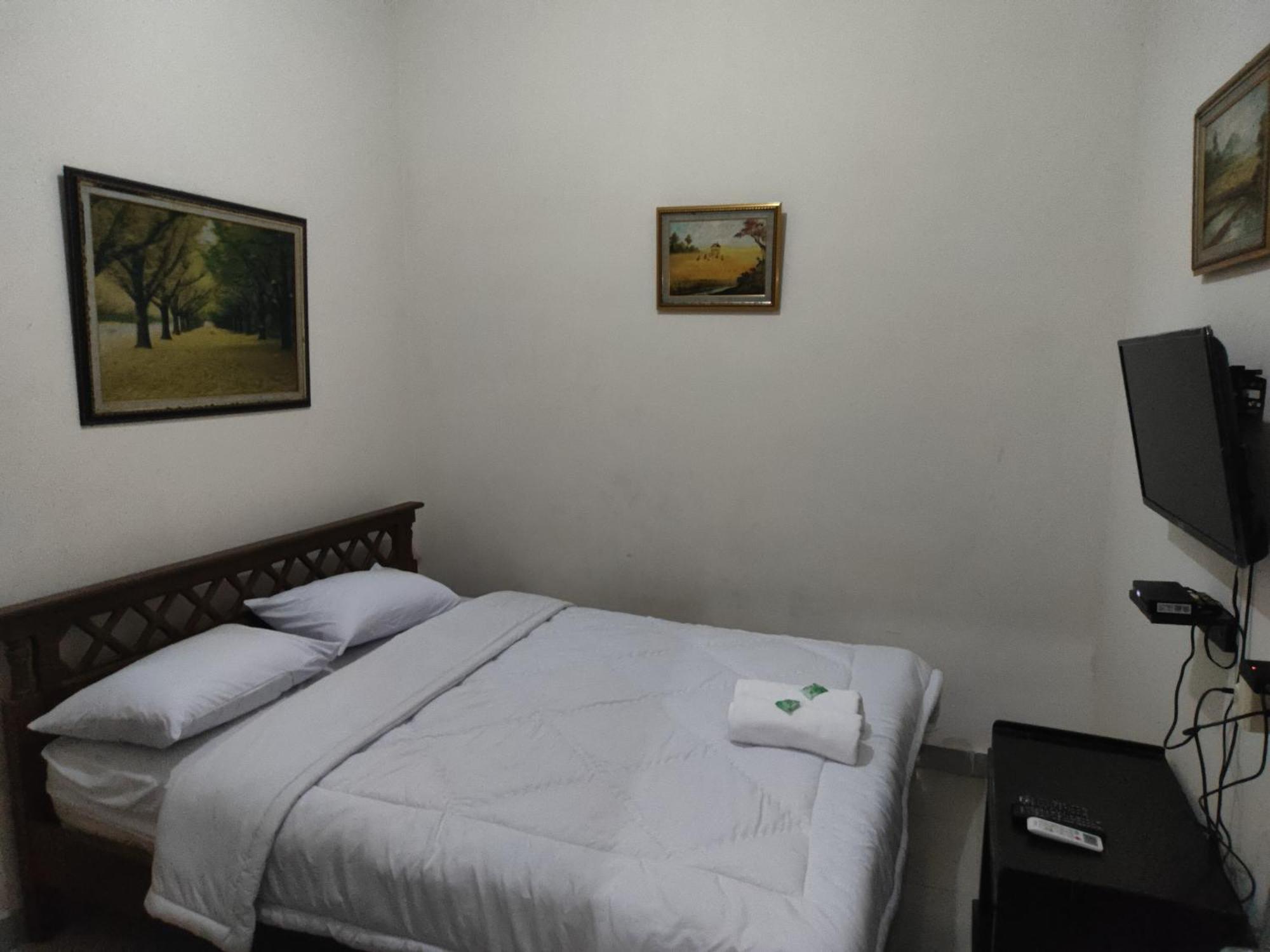Tirto 27 Homestay Jogjacarta Exterior foto