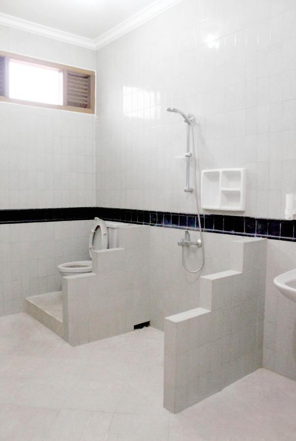 Tirto 27 Homestay Jogjacarta Exterior foto