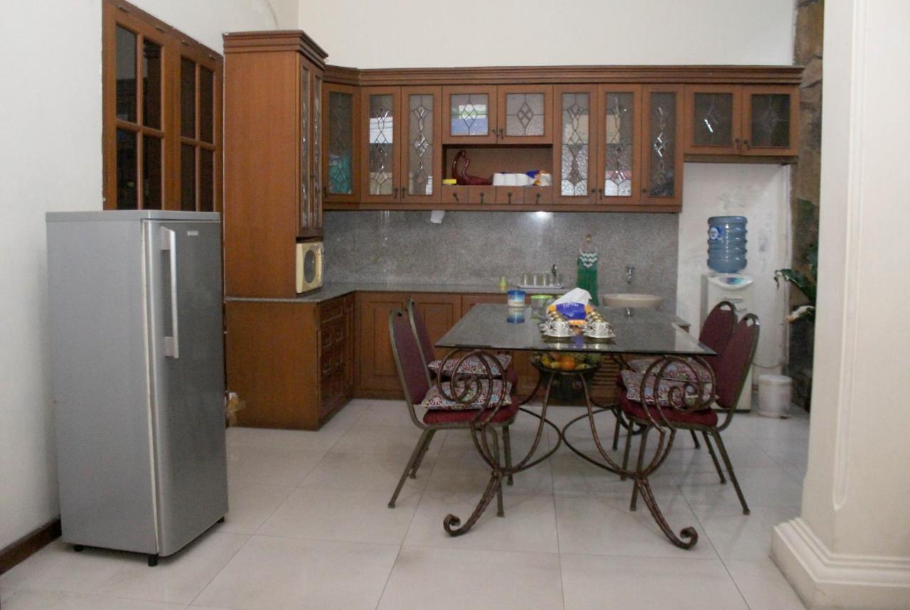 Tirto 27 Homestay Jogjacarta Exterior foto